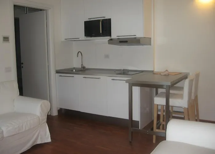 Residenza Grand מלון דירות 4*