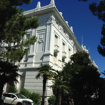 Residenza Grand Апарт-отель Риччоне