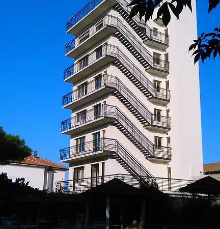 شقة فندقية Residenza Grand