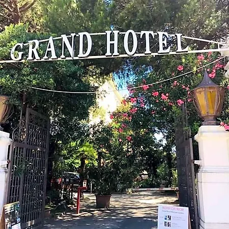 Residenza Grand Aparthotel Riccione