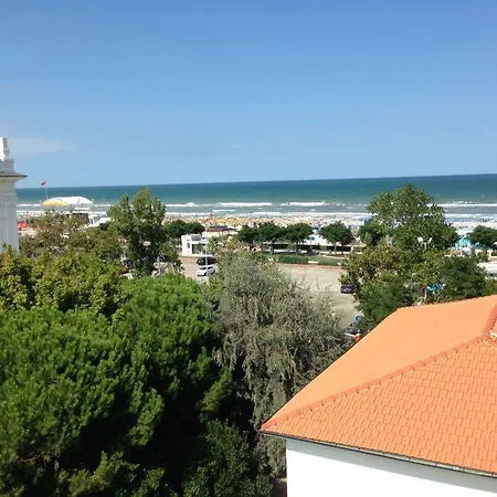 Residenza Grand Апарт-отель Риччоне