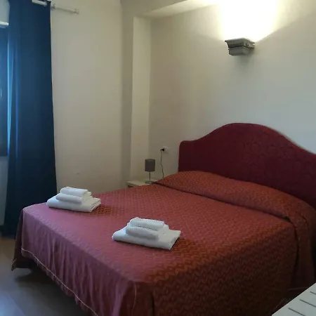 Residenza Grand מלון דירות 4*